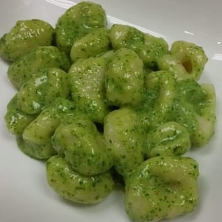 Gnocchi al pesto